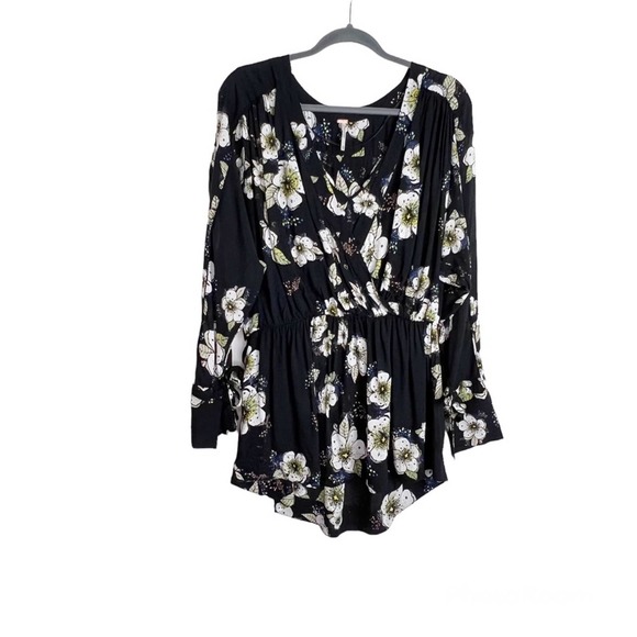 Free People Tops - Free People Floral Surplice Tunic Top Large Black